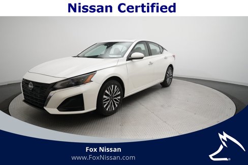 Certified 2024 Nissan Altima 2.5 SV image 1
