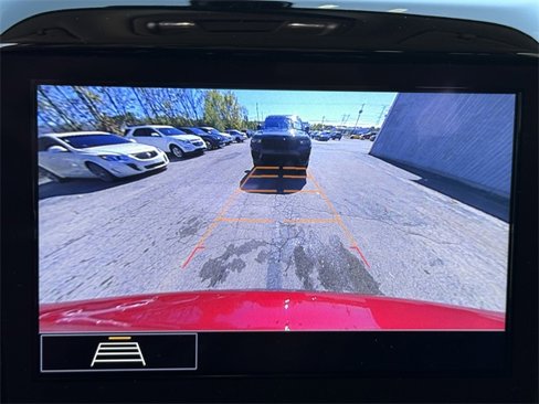 Used 2021 Chevrolet Traverse LT w/ LPO, Floor Liner Package image 39