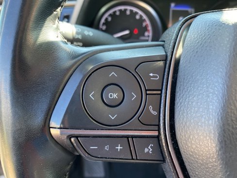 Used 2023 Toyota Camry SE image 18