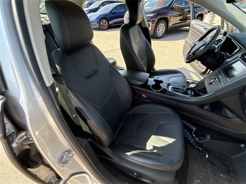Used 2014 Ford Fusion Titanium image 25