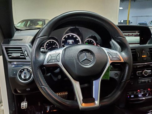 Used 2013 Mercedes-Benz E 550 Coupe image 24