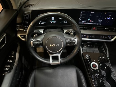 Used 2023 Kia Sportage EX w/ EX Premium Package image 13