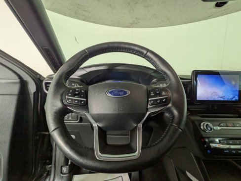Used 2020 Ford Explorer Limited image 20