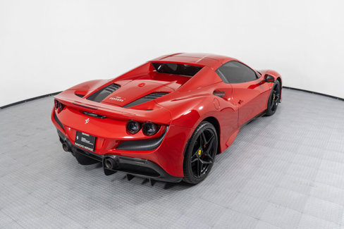 Used 2023 Ferrari F8 Tributo image 35