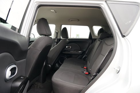 Used 2015 Kia Soul ! image 18