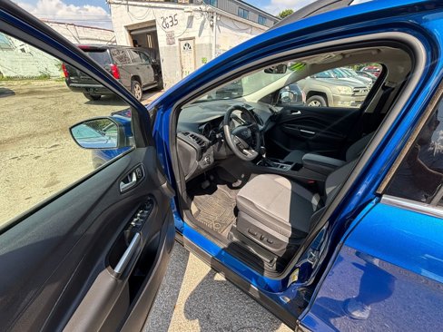 Used 2017 Ford Escape SE w/ Equipment Group 201A image 13