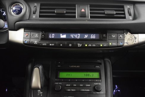 Used 2016 Lexus CT 200h image 25