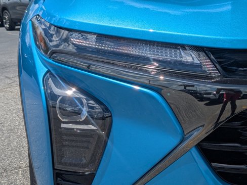New 2025 Chevrolet Trax RS w/ Driver Confidence Package image 10