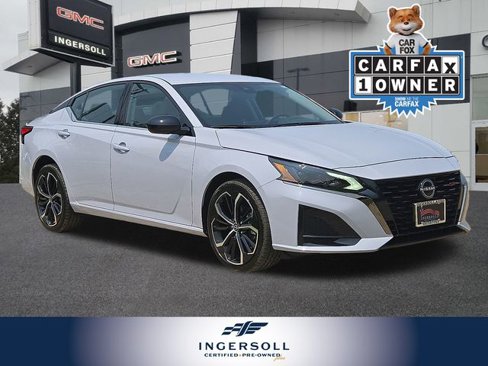 Used 2024 Nissan Altima 2.5 SR image 1