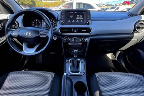Used 2021 Hyundai Kona SEL Plus w/ Cargo Package image 13