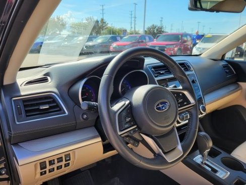 Used 2018 Subaru Outback 2.5i Premium image 19