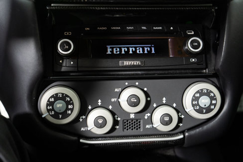 Used 2010 Ferrari 599 GTB Fiorano image 37