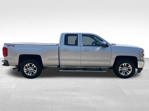 Used 2018 Chevrolet Silverado 1500 LTZ image 7