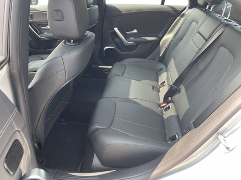 New 2025 Mercedes-Benz CLA 250 4MATIC image 11