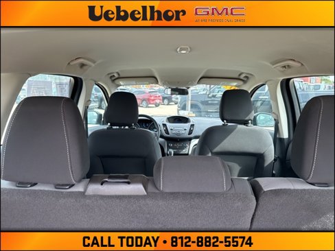 Used 2019 Ford Escape S image 10