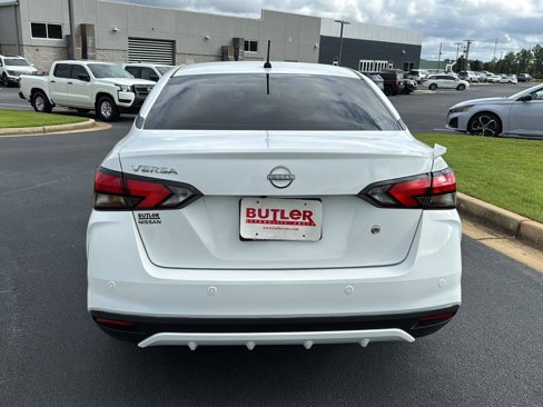 New 2025 Nissan Versa S image 4