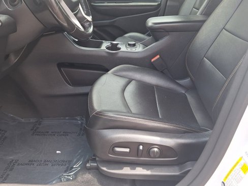 Used 2019 GMC Terrain SLT image 11