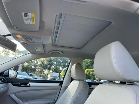 Used 2013 Volkswagen Passat TDI SE image 27