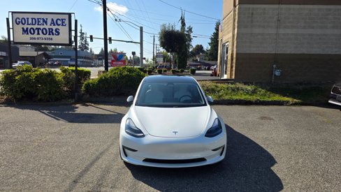 Used 2022 Tesla Model 3 Long Range image 2