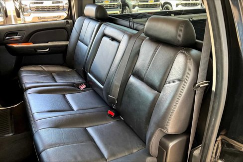 Used 2007 GMC Sierra 2500 SLT w/ Z71 Off-Road Package image 19