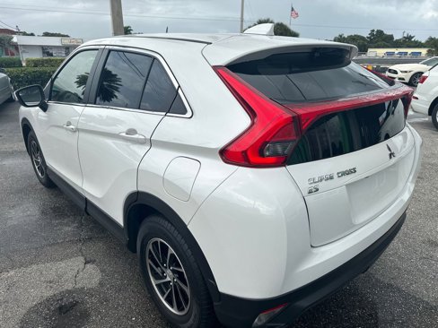 Used 2020 Mitsubishi Eclipse Cross ES image 4