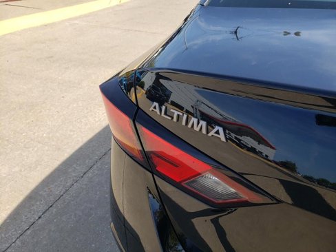 Certified 2023 Nissan Altima 2.5 SV image 10