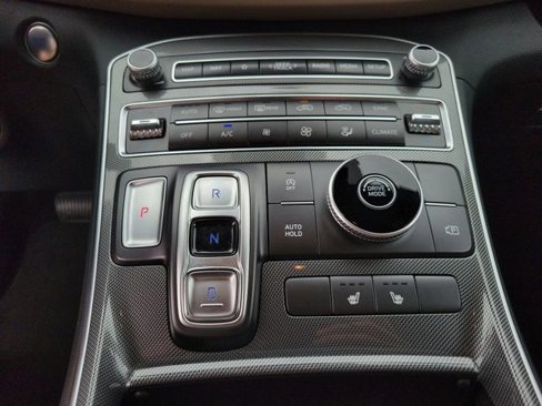 Used 2023 Hyundai Santa Fe SEL image 13
