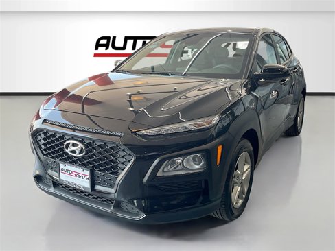 Used 2021 Hyundai Kona SE image 3