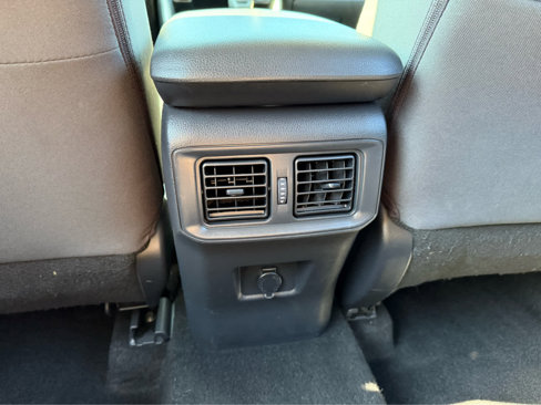 Used 2019 Toyota RAV4 LE image 24