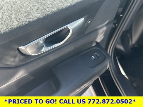 Used 2024 Volvo S60 B5 Plus image 11