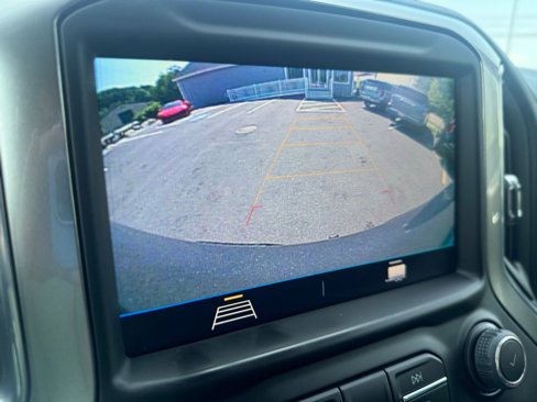 Used 2022 Chevrolet Silverado 1500 LT Trail Boss w/ Bed Protection Package image 32