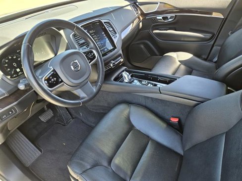 Used 2019 Volvo XC90 T8 Momentum w/ Protection Package image 27