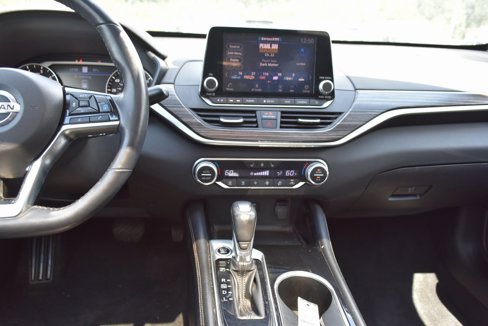 Used 2020 Nissan Altima 2.5 Platinum image 18