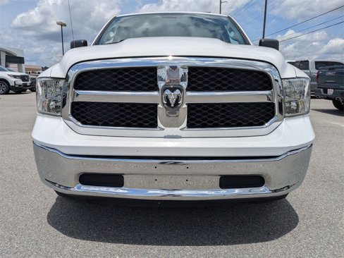 Used 2022 RAM 1500 Classic SLT image 9