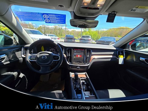 Used 2024 Volvo S60 B5 Plus w/ Climate Package image 2
