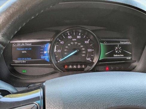 Used 2016 Ford Explorer XLT w/ Equipment Group 201A image 11