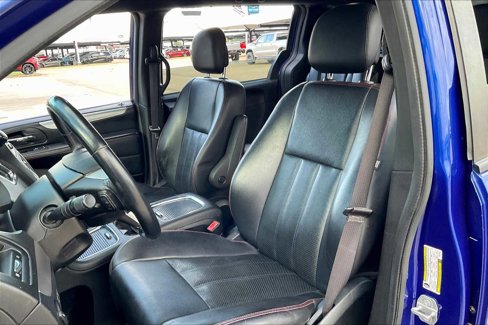Used 2019 Dodge Grand Caravan GT image 8