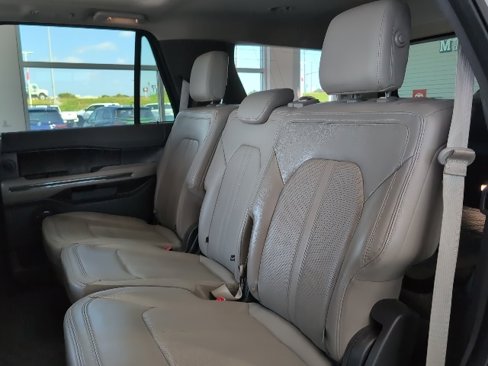 Used 2019 Ford Expedition Limited image 26