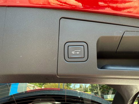 Used 2023 Cadillac XT4 Sport image 29