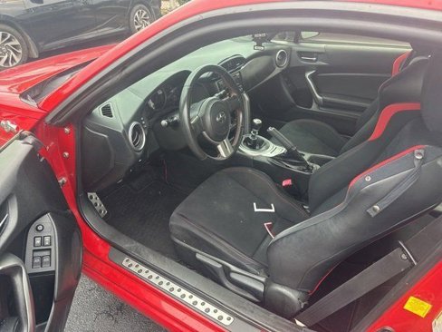 Used 2013 Scion FR-S image 4