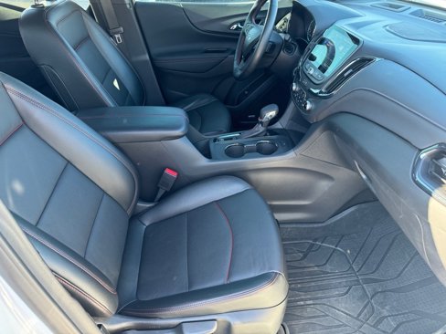 Used 2024 Chevrolet Equinox RS w/ RS Leather Package image 13