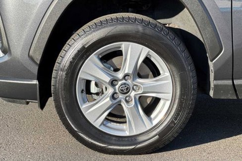 Used 2024 Toyota RAV4 XLE image 29
