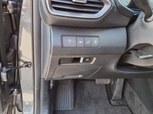 Used 2021 Hyundai Santa Fe SEL w/ Convenience Package image 17