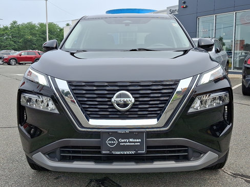 Certified 2021 Nissan Rogue SV image 2