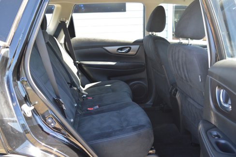 Used 2016 Nissan Rogue S image 22