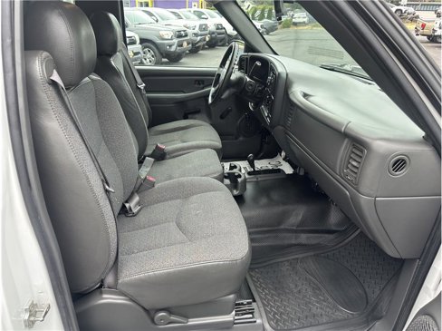Used 2006 Chevrolet Silverado 1500 W/T image 22
