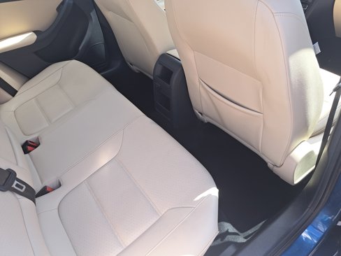 Used 2017 Volkswagen Jetta SEL image 11