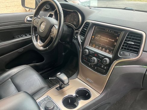 Used 2015 Jeep Grand Cherokee Limited image 12