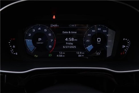 New 2025 Audi Q3 2.0T Premium image 17