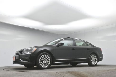 Used 2016 Volkswagen Passat 1.8T SE image 32